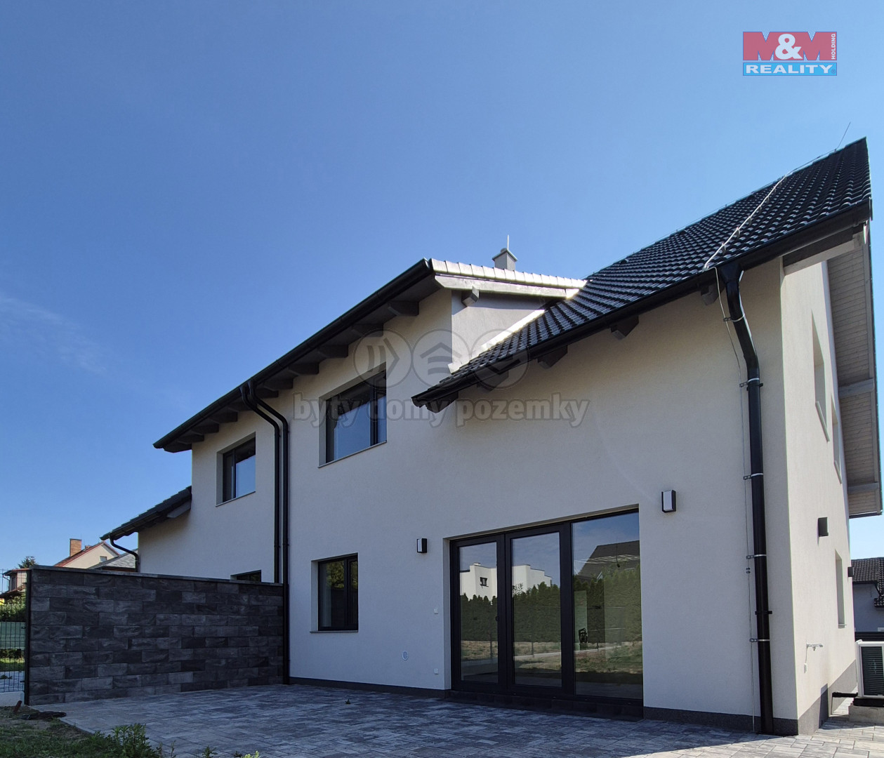 REZERVOVÁNO. Prodej rodinného domu, 166 m², Sibřina, ul. Ořechová